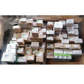 30936 Stk. Senkkopf Spanplattenschrauben mit...